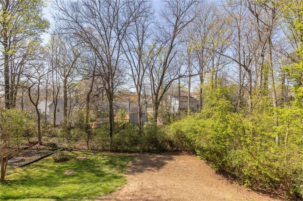 4085 Fastnet Lane Duluth, GA 30096 - Photo 33 of 40