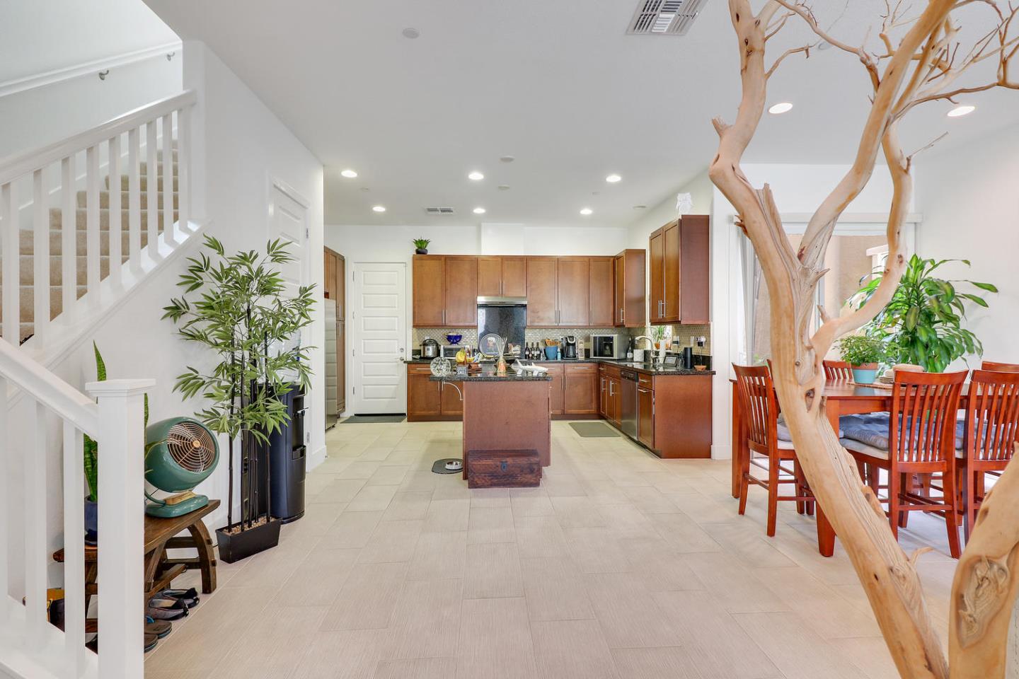 1959 Momentum Drive Milpitas, CA 95035 - Photo 3 of 15