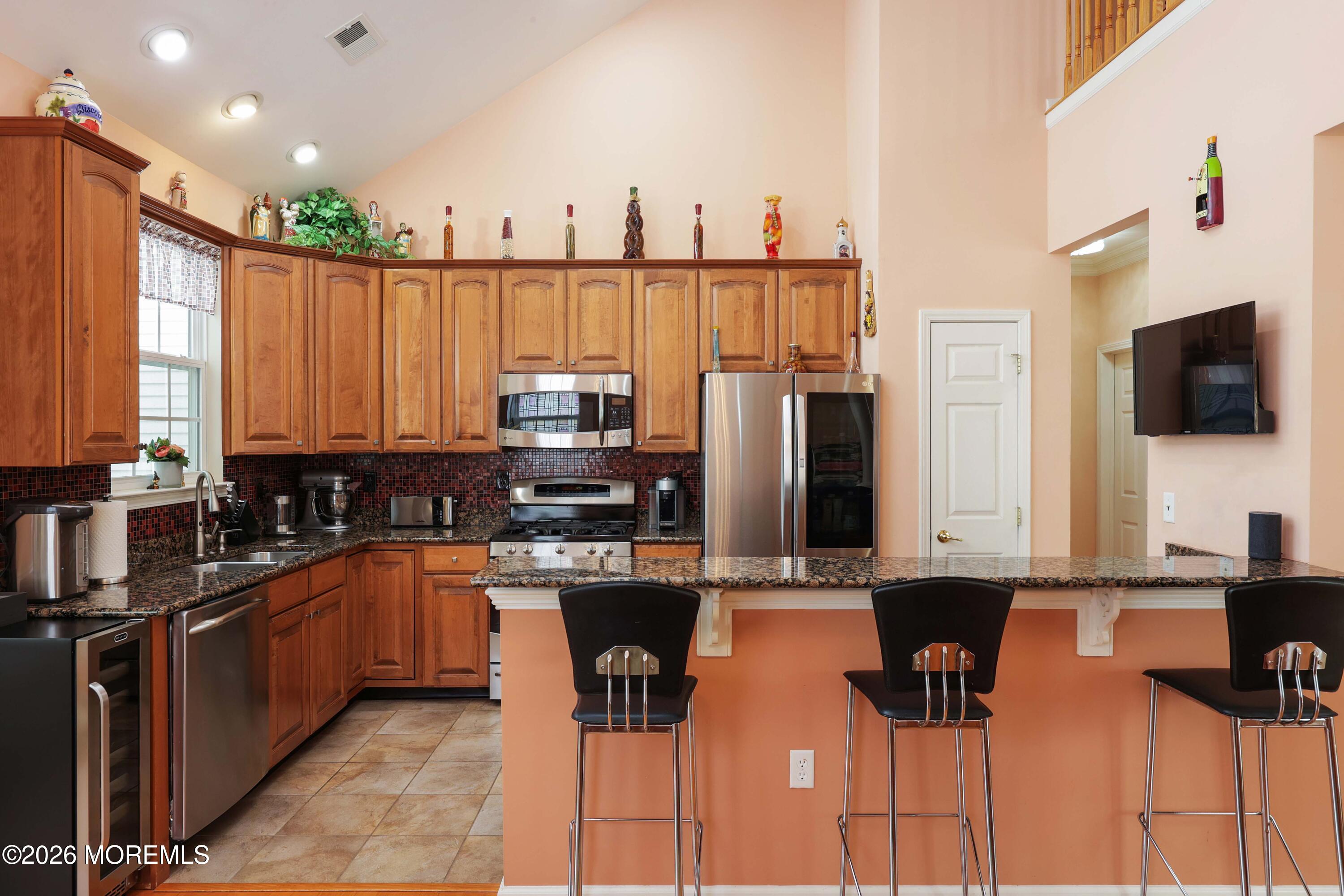 7 Hartack Road Manalapan, NJ 07726 - Photo 10 of 52 758A3365