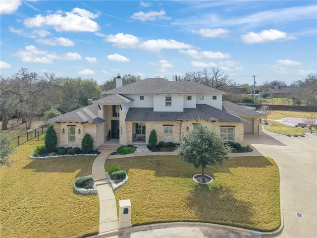 $1,850,000 | 8806 Queens Court, College Station, TX 77845