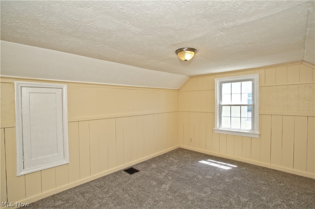 3686 Pennington Road Cleveland, OH 44120 - Photo 20 of 29