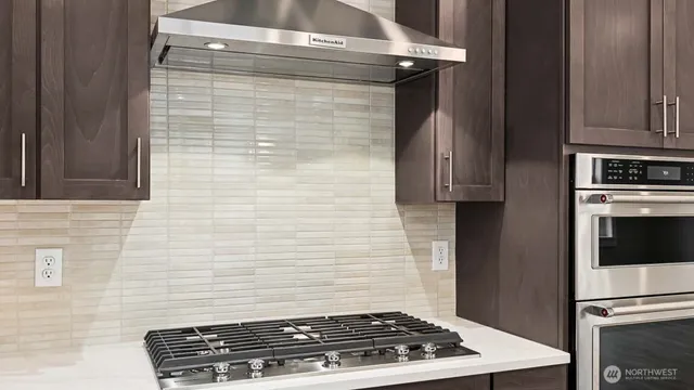 $1,819,995 | 10520 135th Place Northeast, Unit 36, Kirkland, WA 98033