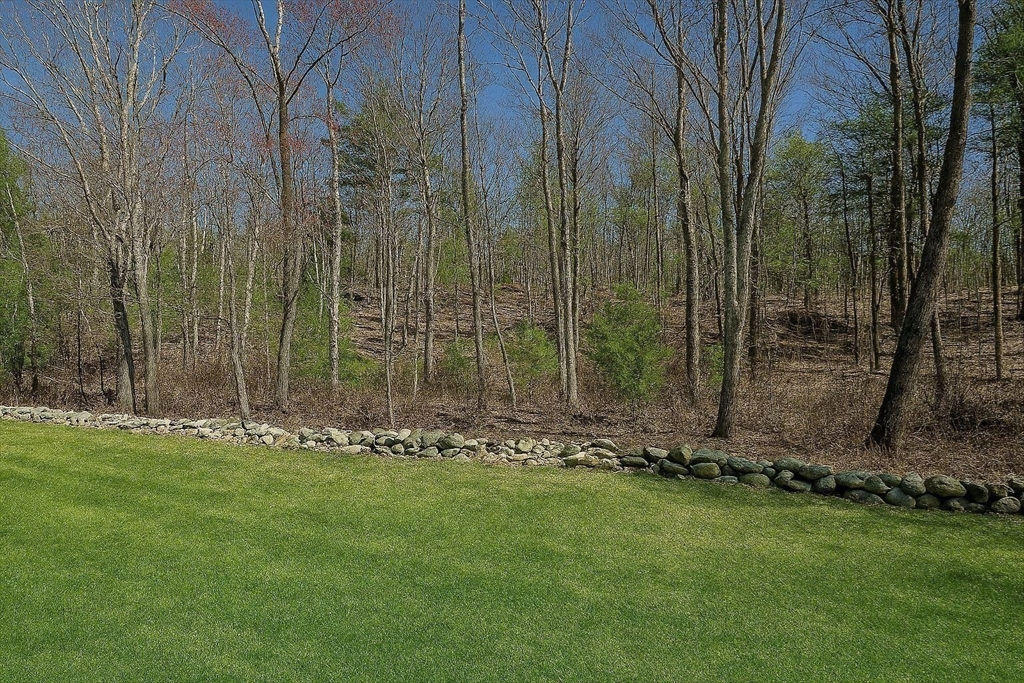 195 Lower Gore Road Webster, MA 01570 - Photo 21 of 24