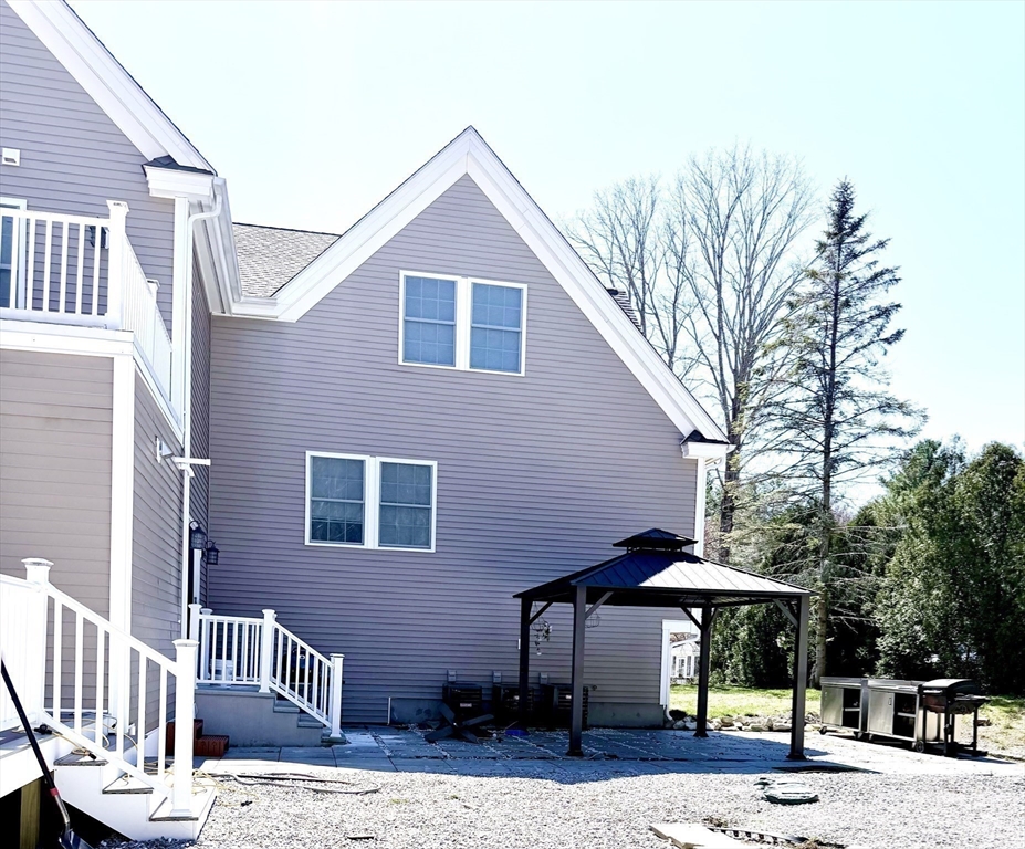 195 Lower Gore Road Webster, MA 01570 - Photo 25 of 27