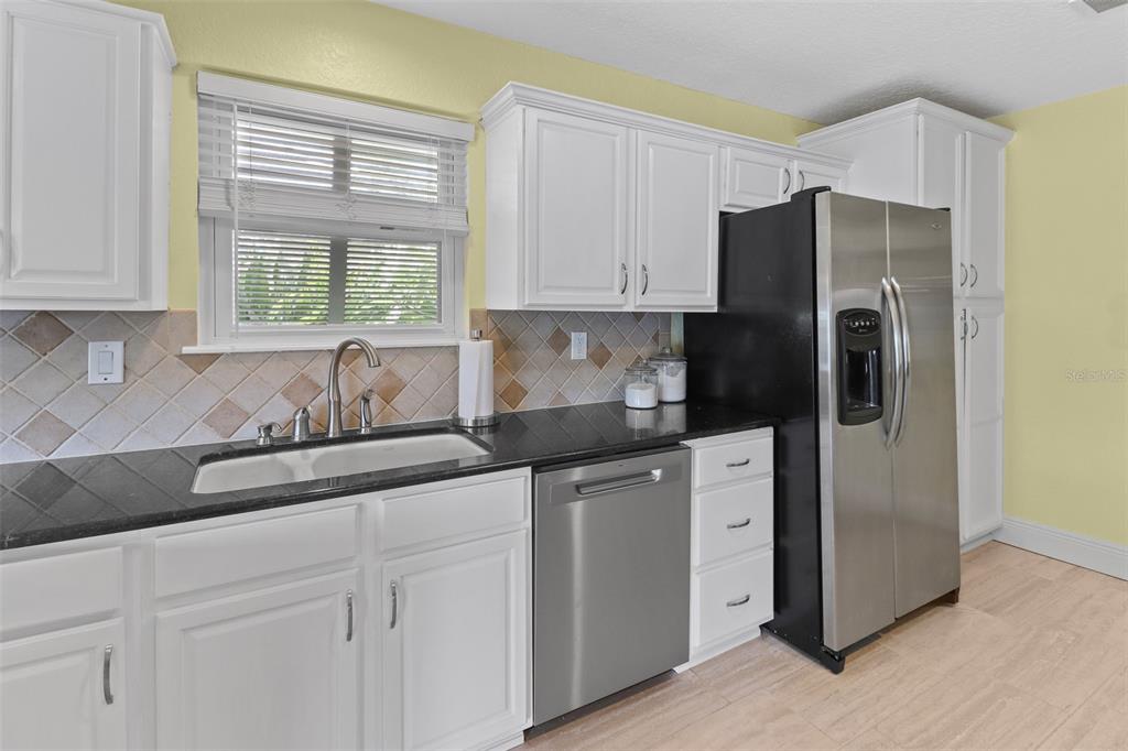4512 Mitcher Road New Port Richey, FL 34652 - Photo 31 of 44
