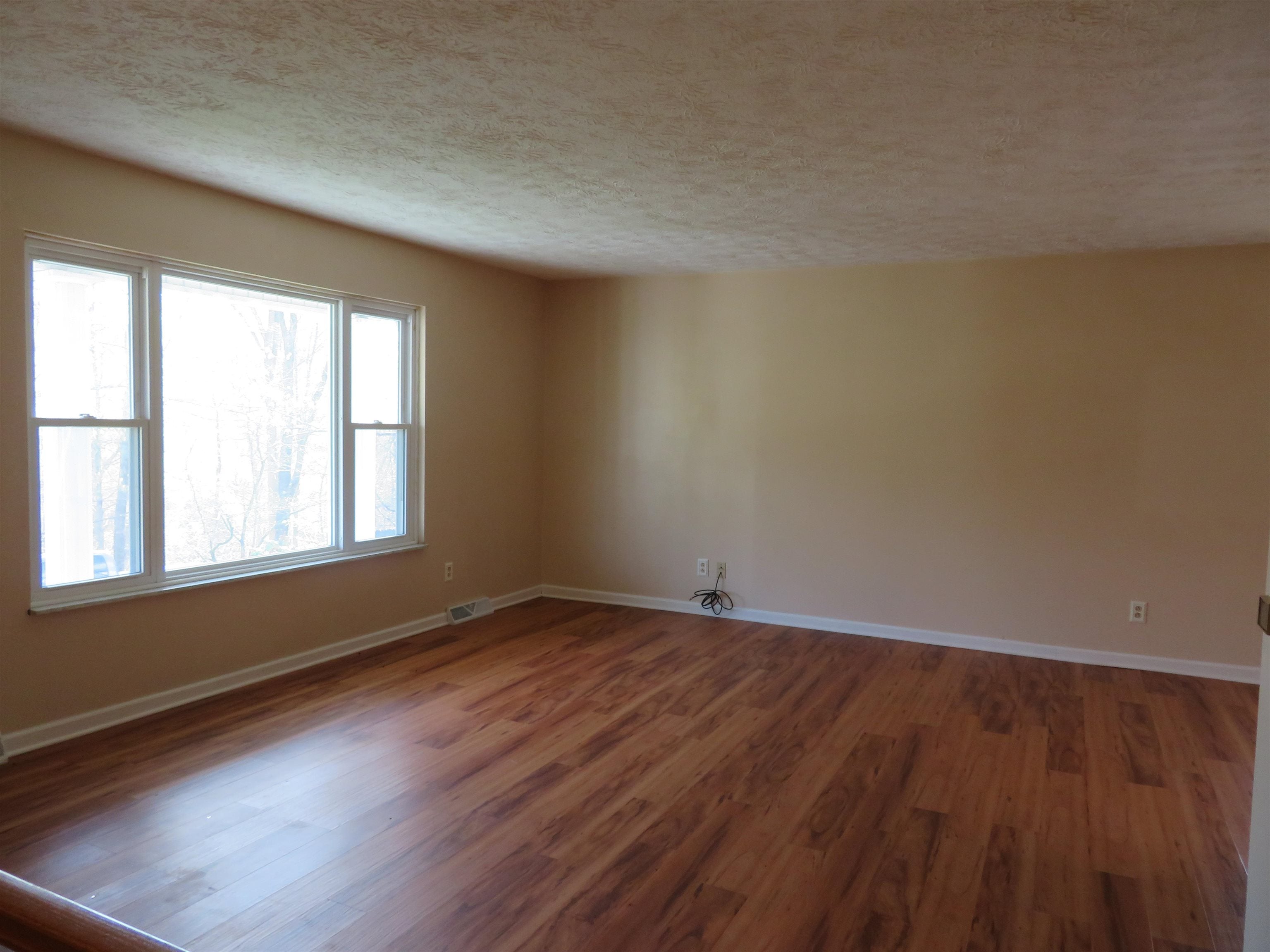 27 Halls Hill Road Ona, WV 25545 - Photo 2 of 23 Gallery Image 2