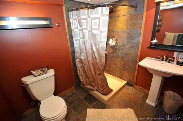 548 Huron Road Bethlehem, NY 12054 - Photo 13 of 14 Photo 13