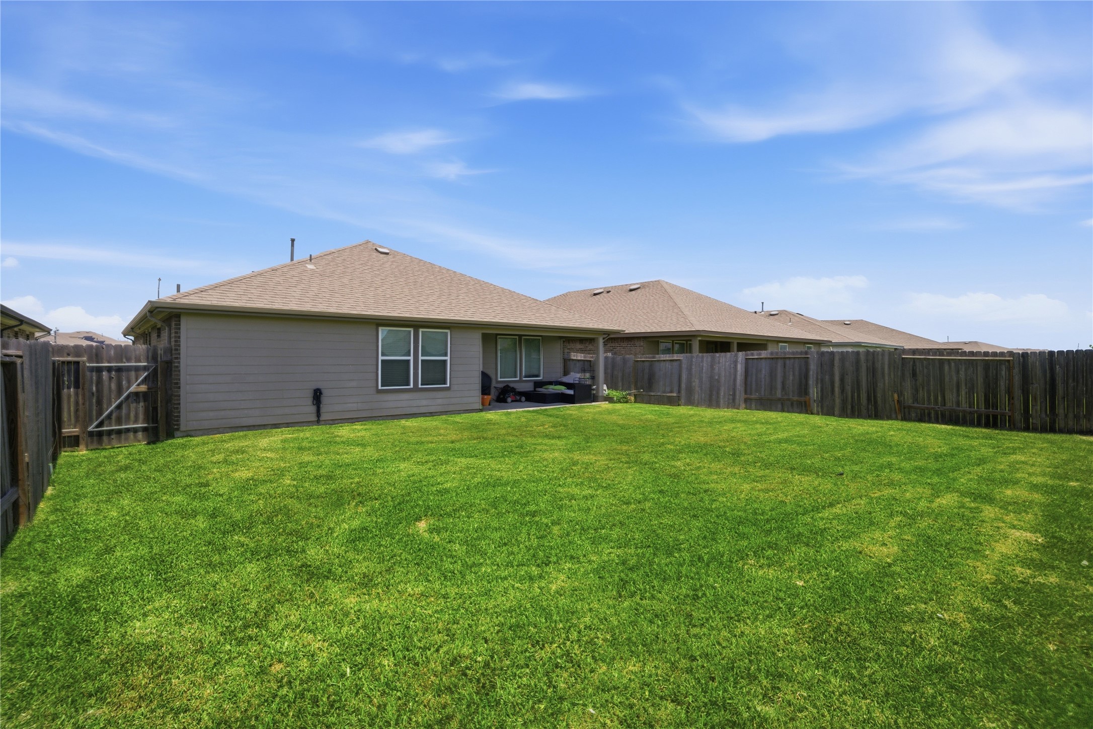 910 Betsy Hill Drive Rosharon, TX 77583 - Photo 23 of 28