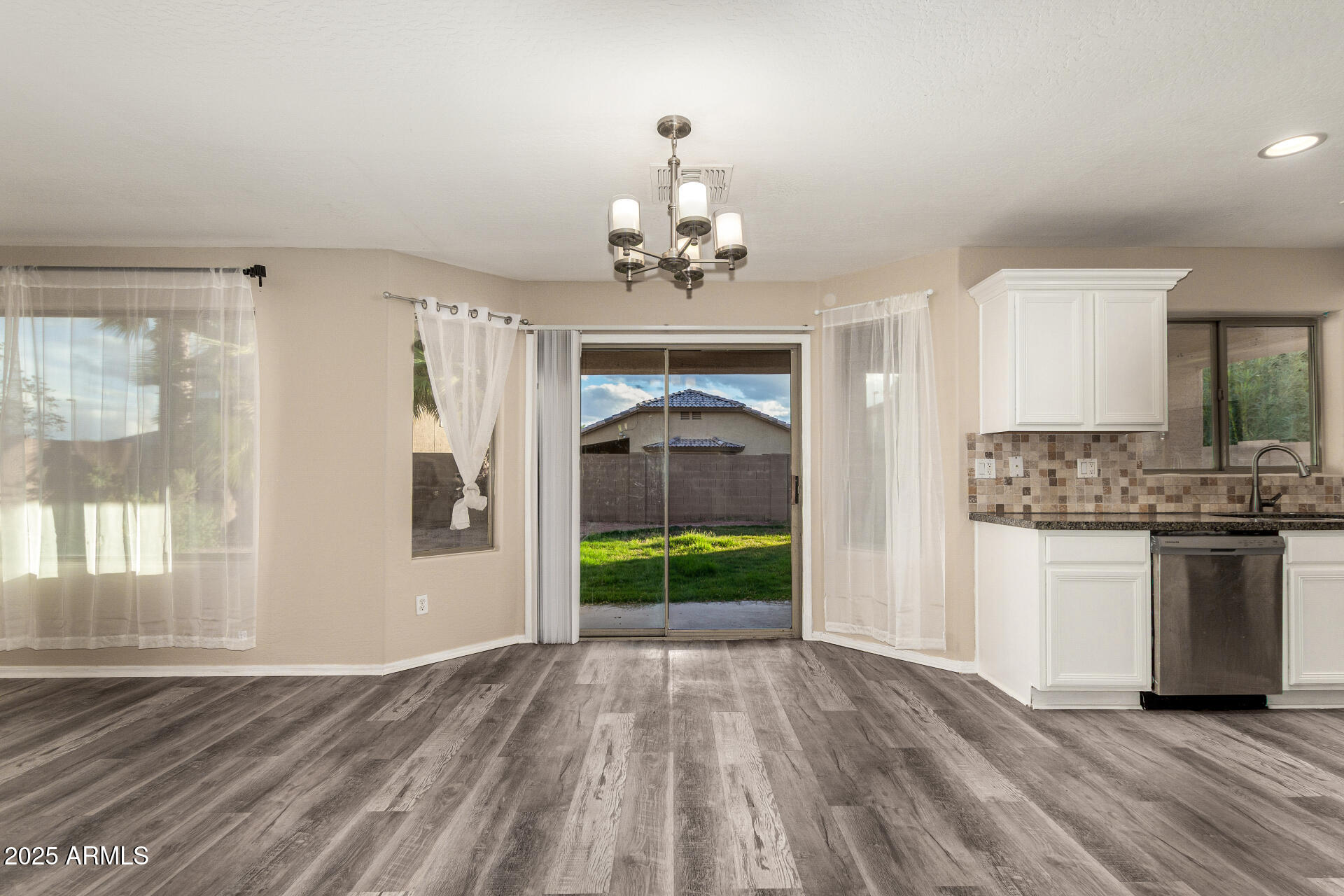 3545 East Crescent Way Gilbert, AZ 85298 - Photo 13 of 39 13 - Crescent