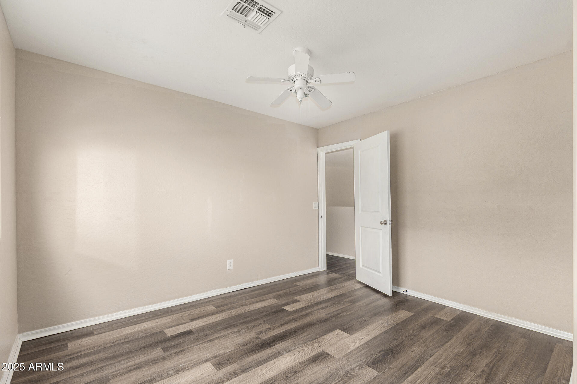 3545 East Crescent Way Gilbert, AZ 85298 - Photo 29 of 39 36 - Crescent