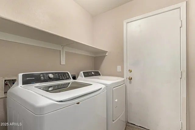 $2,600 | 3545 East Crescent Way, Gilbert, AZ 85298