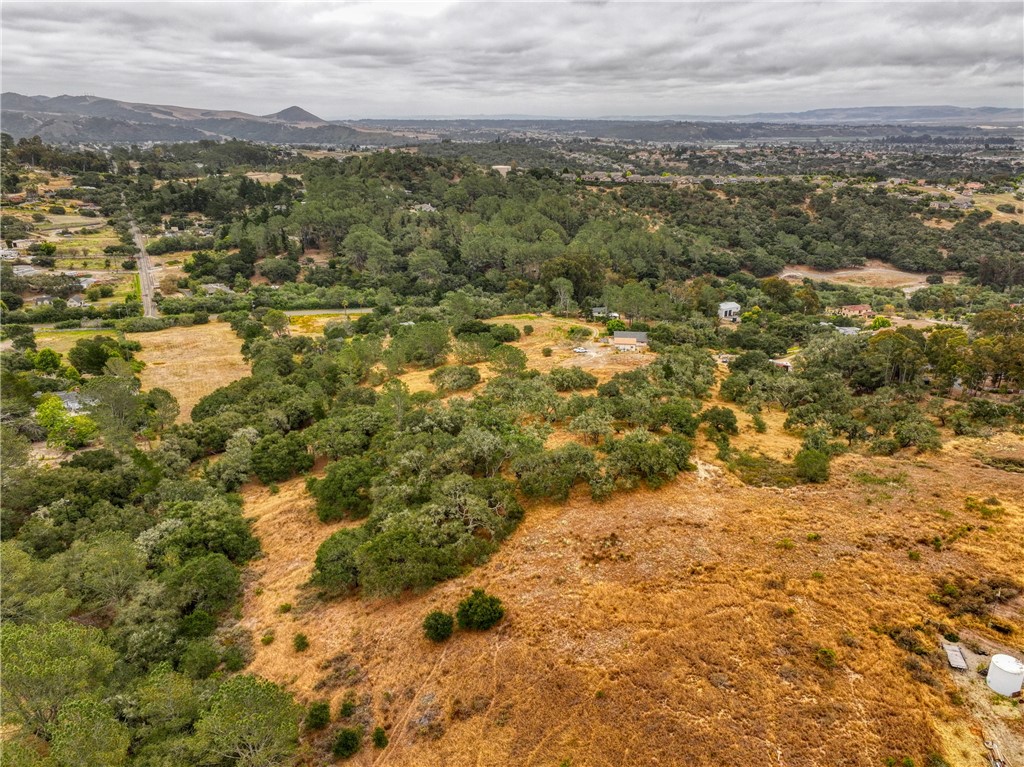 979 Noyes Road Arroyo Grande, CA 93420 - Photo 12 of 33