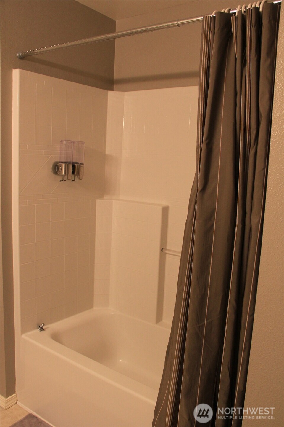 5246 237th Terrace Southeast Issaquah, WA 98029 - Photo 19 of 33