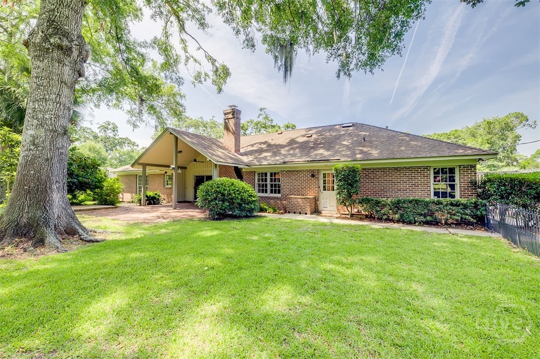 42 Clarendon Road Savannah, GA 31410 - Photo 41 of 49