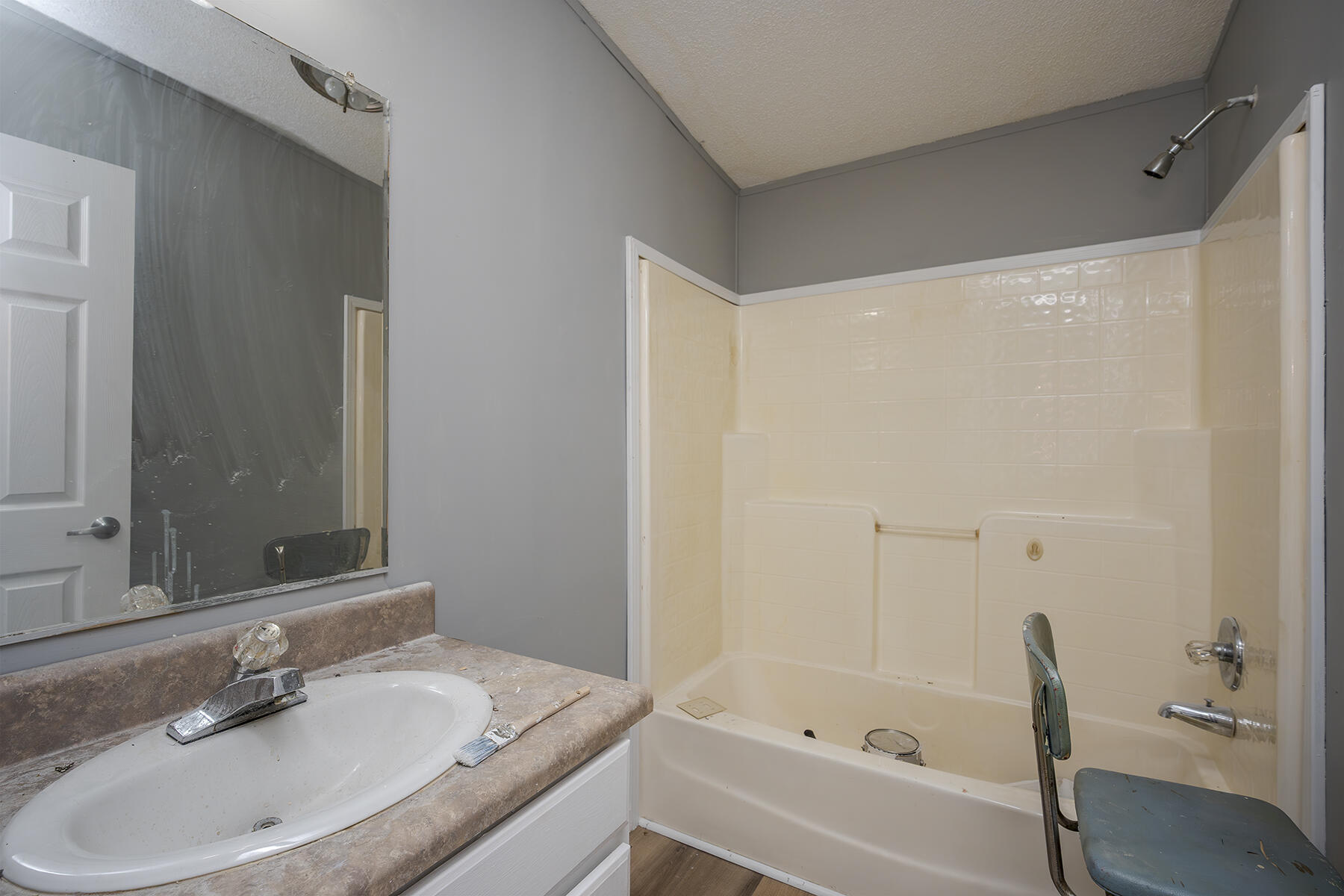 596 Little Doe Creek Road Irvine, KY 40336 - Photo 20 of 22 Family bath