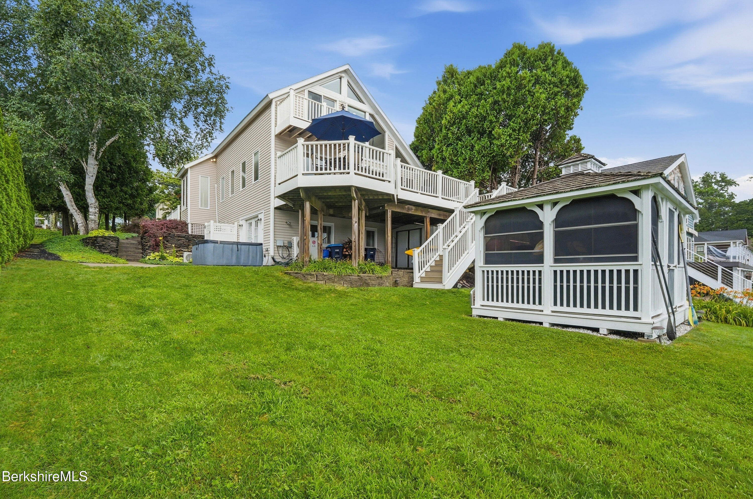 92 Ridge Avenue Pittsfield, MA 01201 - Photo 33 of 42 CAD05504