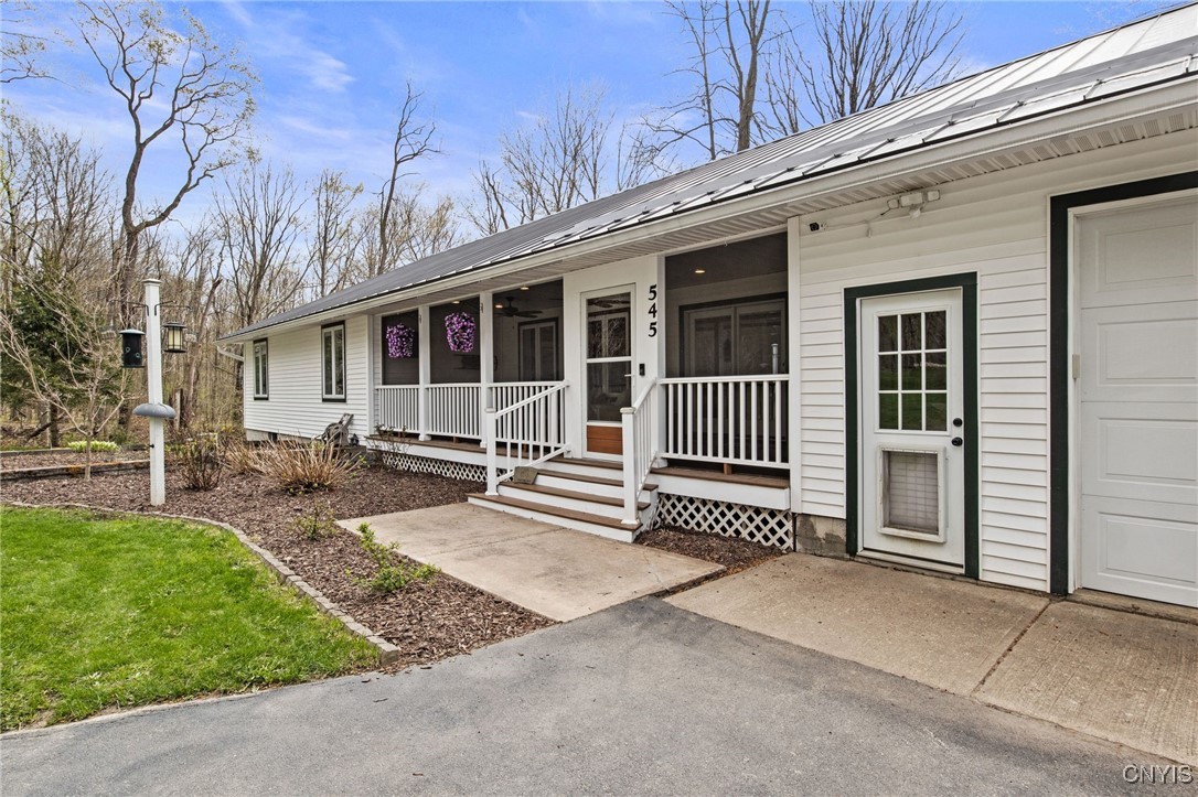 545 County Rte 54 Schroeppel, NY 13132 - Photo 8 of 50 main entrance