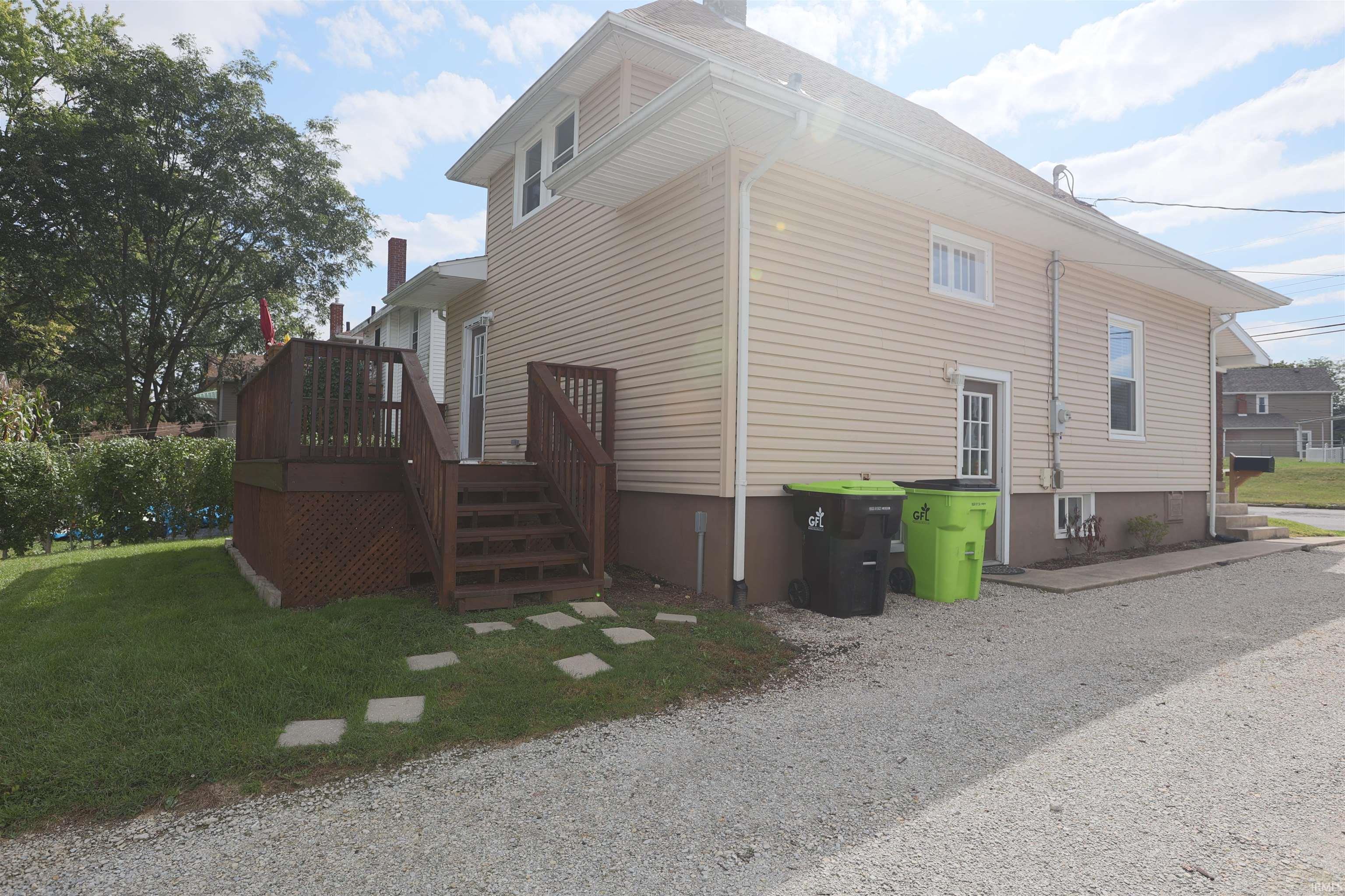 620 Division Street Huntington, IN 46750 - Photo 4 of 28 Gallery Image 4