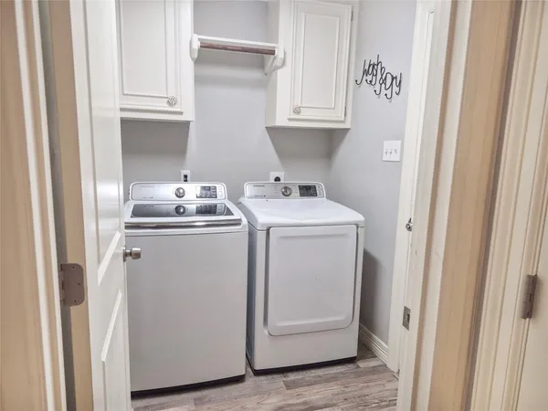 $280,000 | 108 Audubon Woods Drive, Richwood, TX 77531