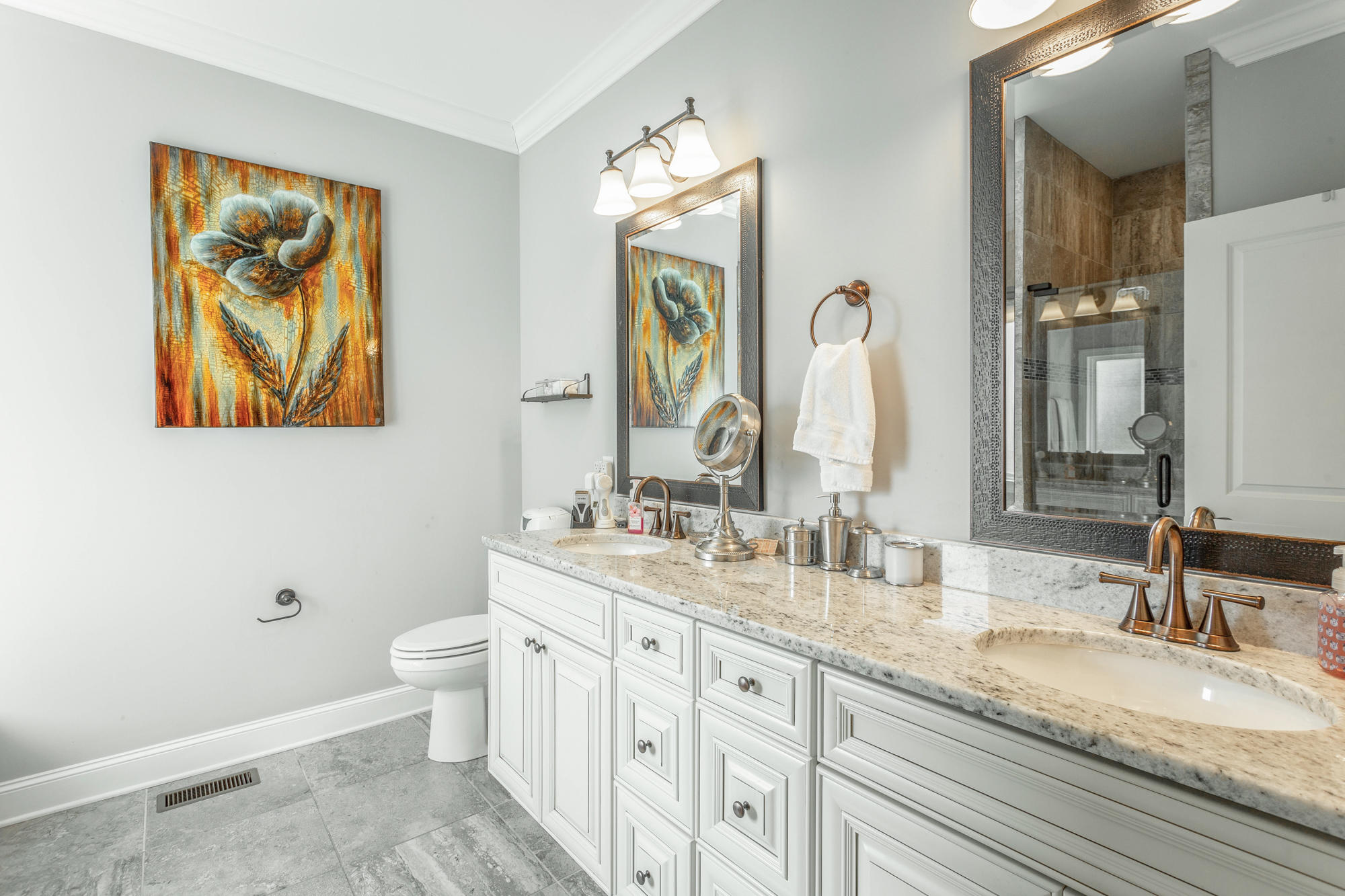 425 Live Oak Road Ringgold, GA 30736 - Photo 23 of 51 Master vanity