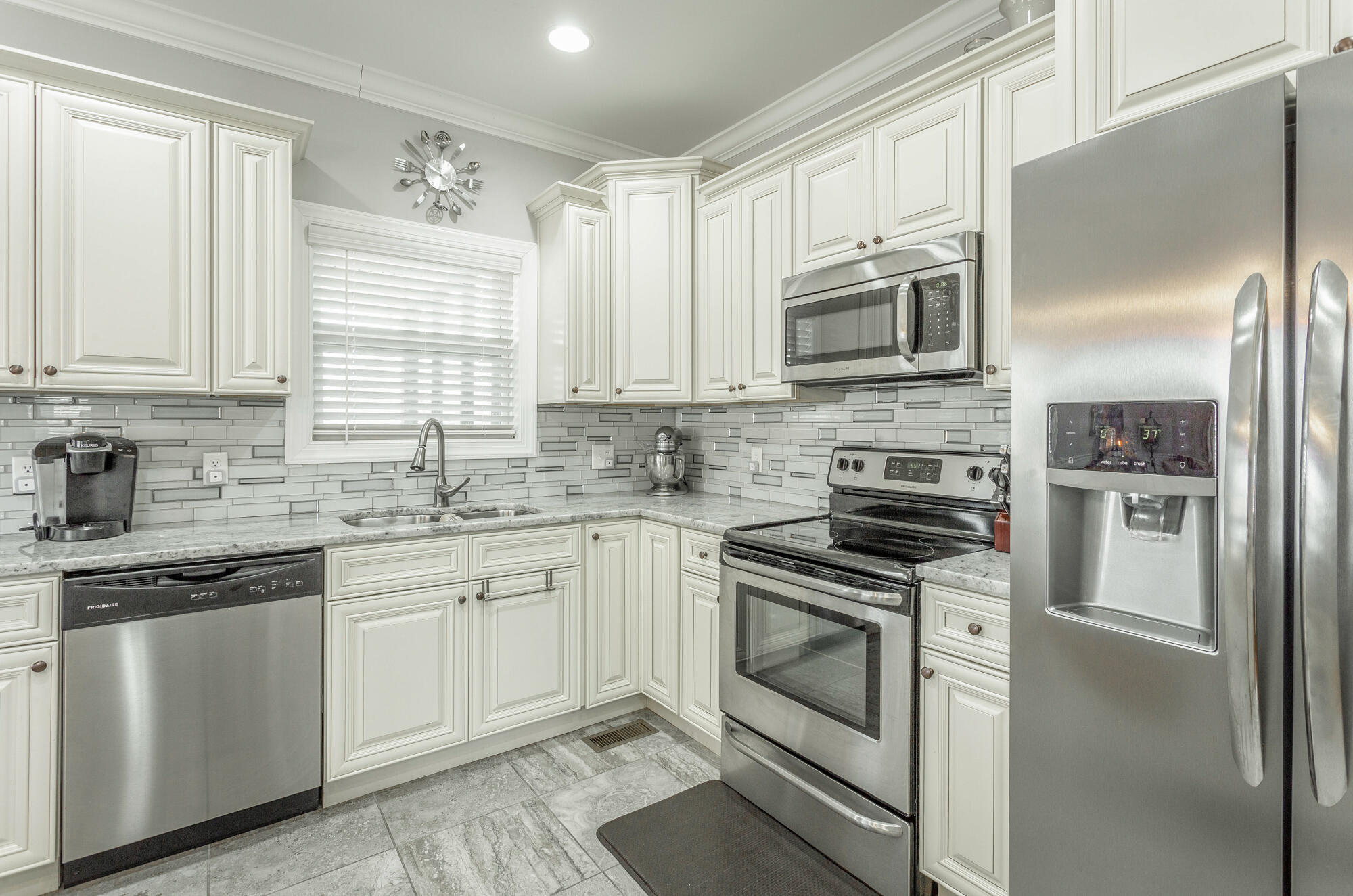 425 Live Oak Road Ringgold, GA 30736 - Photo 10 of 51 Kitchen