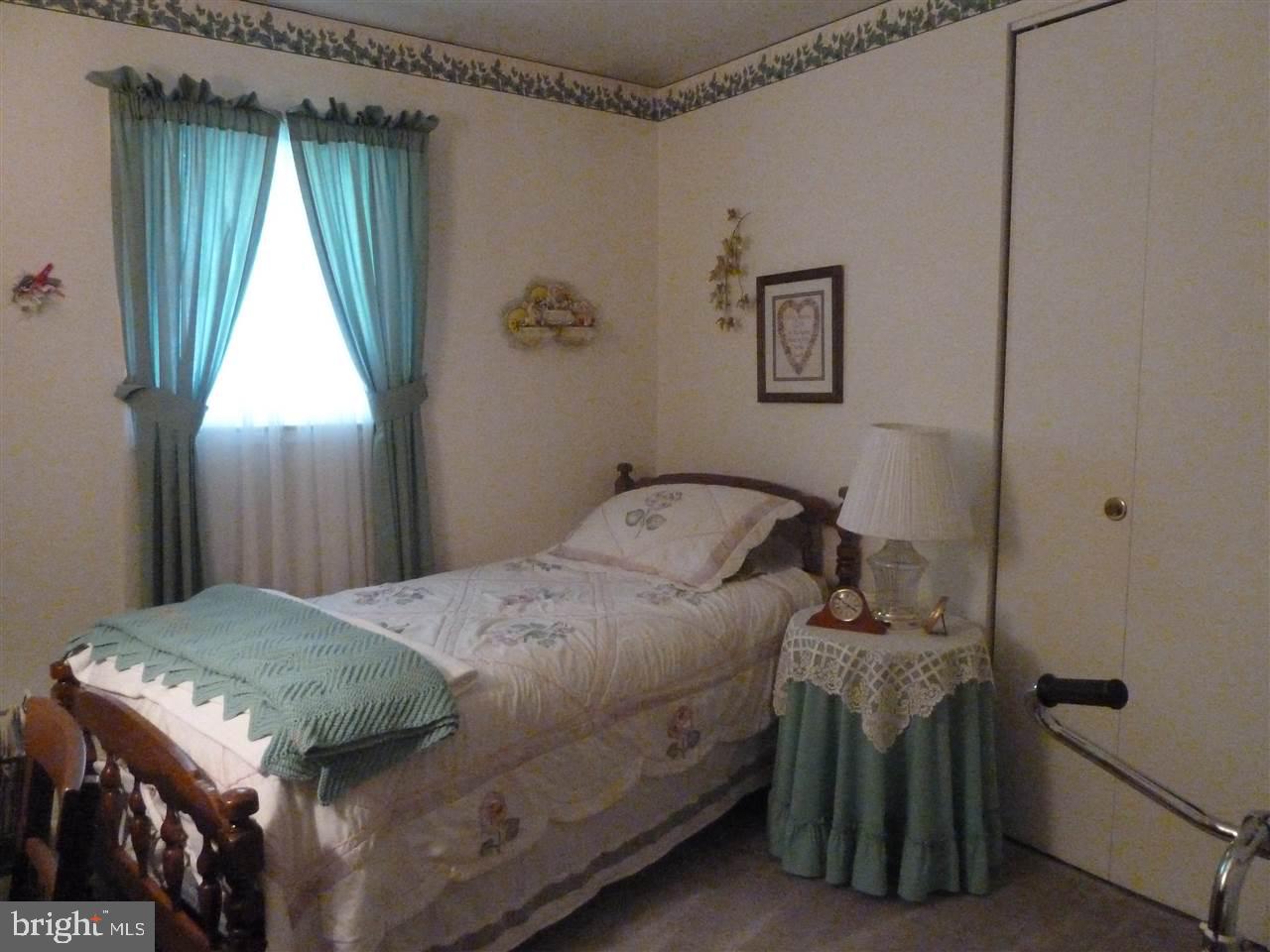 1959 Dawn Road Enola, PA 17025 - Photo 11 of 19 Gallery Image 11
