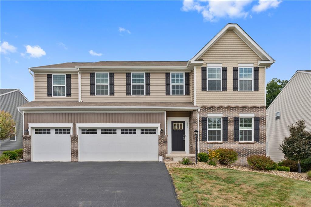 217 Ridgecrest Court Trafford, PA 15085 - Photo 1 of 27 Gallery Image 1