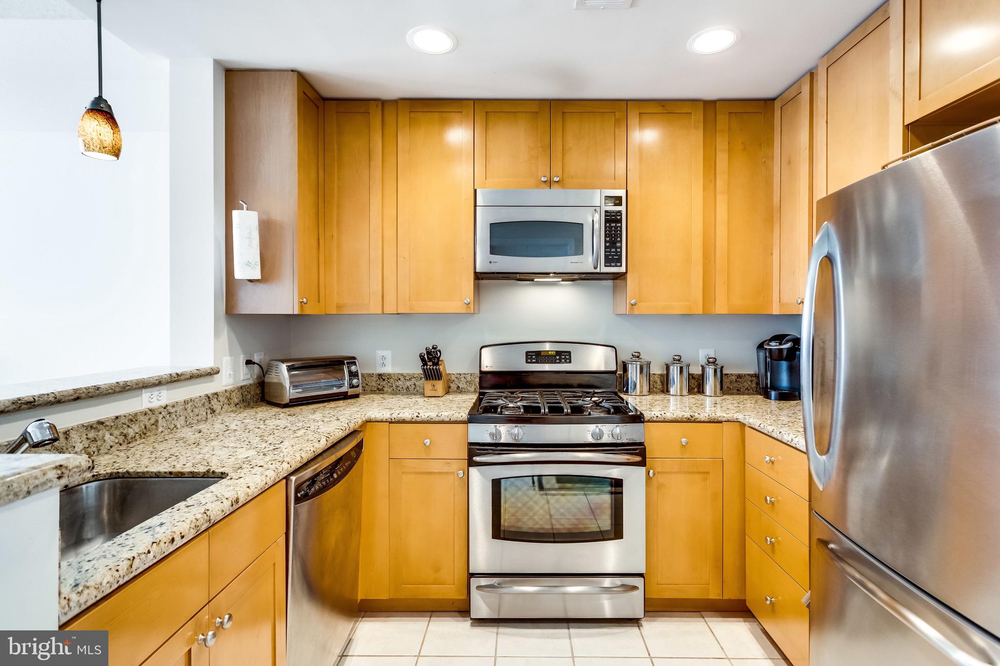 3600 South Glebe Road, Unit 533W Arlington, VA 22202 - Photo 3 of 9
