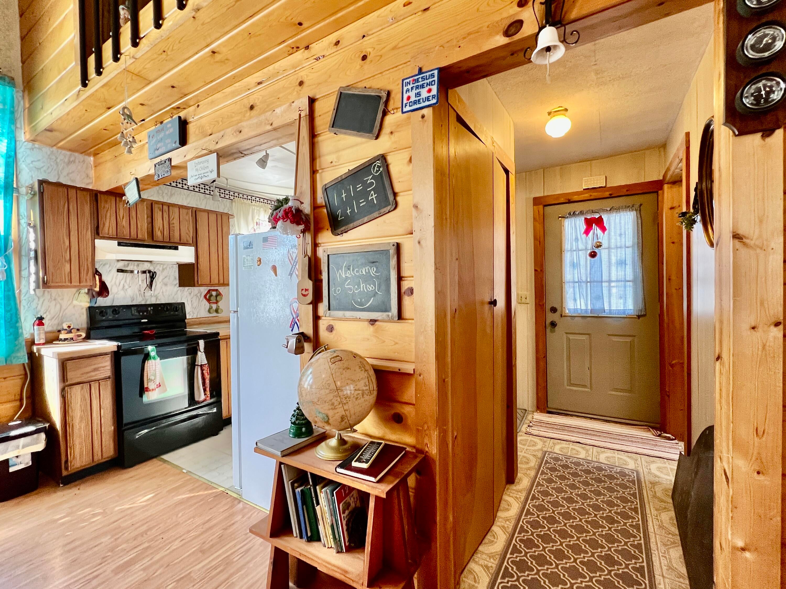 7198 East Mitchell Road Petoskey, MI 49770 - Photo 15 of 46 Gallery Image 15