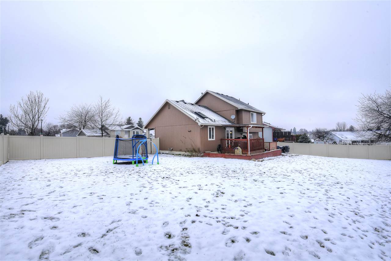 725 South St Charles Road Spokane Valley, WA 99037 - Photo 18 of 20