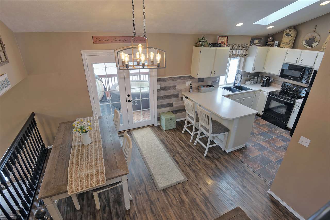725 South St Charles Road Spokane Valley, WA 99037 - Photo 6 of 20