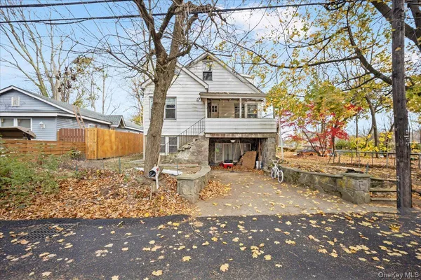 $415,000 | 116 Lake Drive, Lake Peekskill, NY 10537