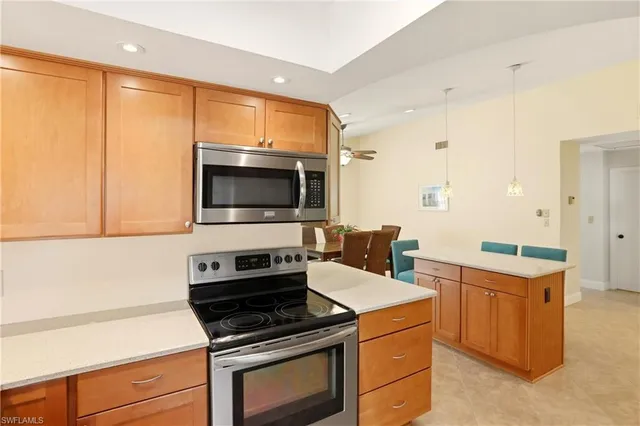 $649,900 | 142 Old Tamiami Trail, Naples, FL 34110