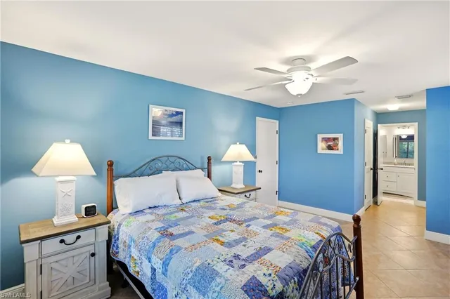 $649,900 | 142 Old Tamiami Trail, Naples, FL 34110