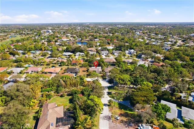 $649,900 | 142 Old Tamiami Trail, Naples, FL 34110