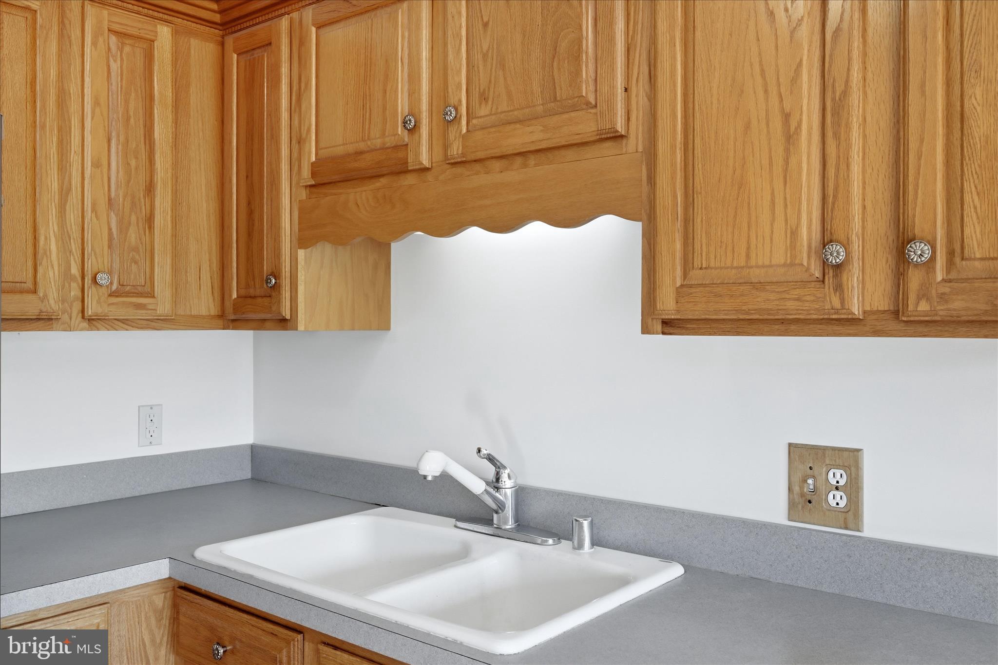 1909 Spohrs Road Berkeley Springs, WV 25411 - Photo 25 of 87 Kitchen