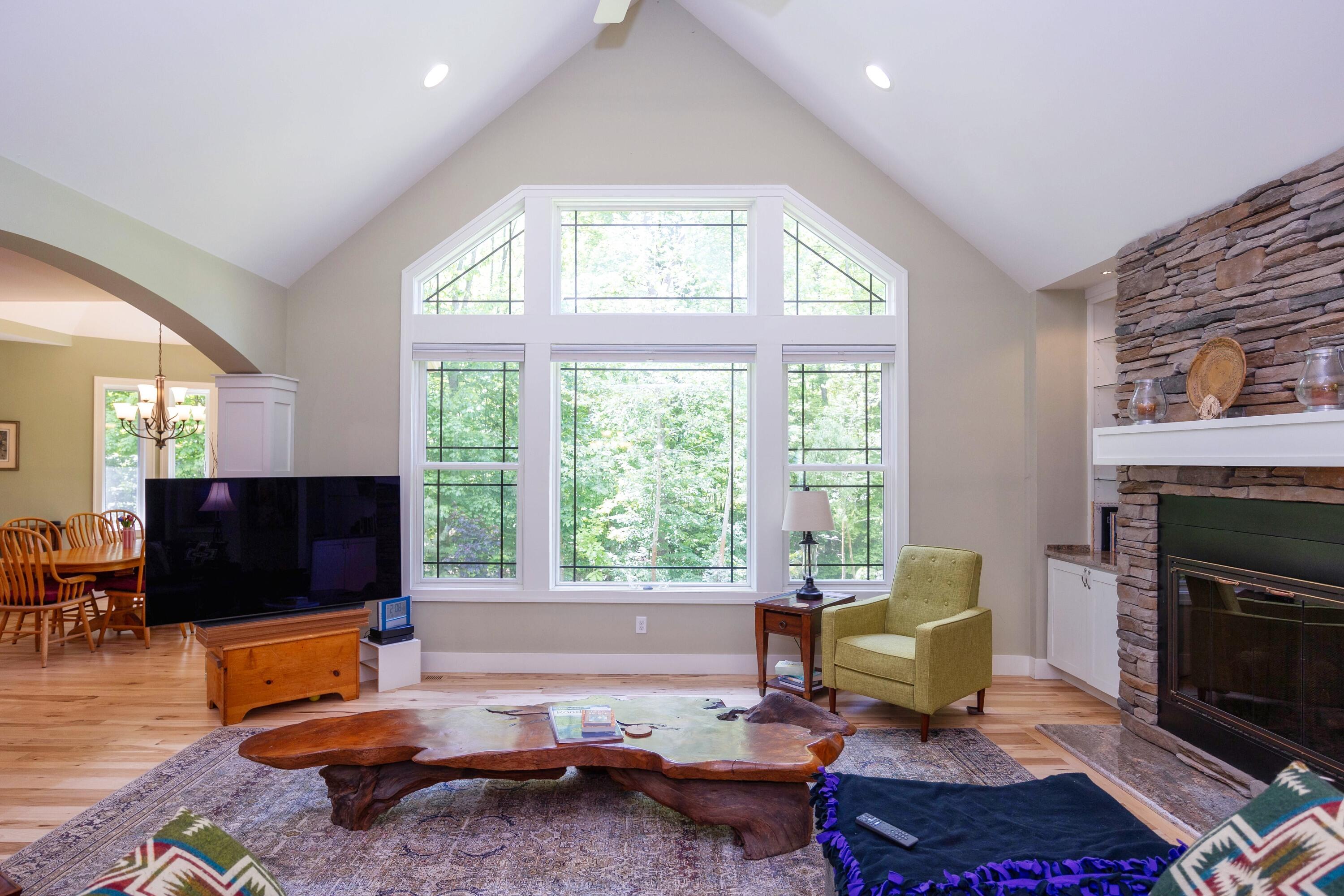 3835 Hawk Crest Road Ann Arbor, MI 48103 - Photo 11 of 102 12 Great room 1