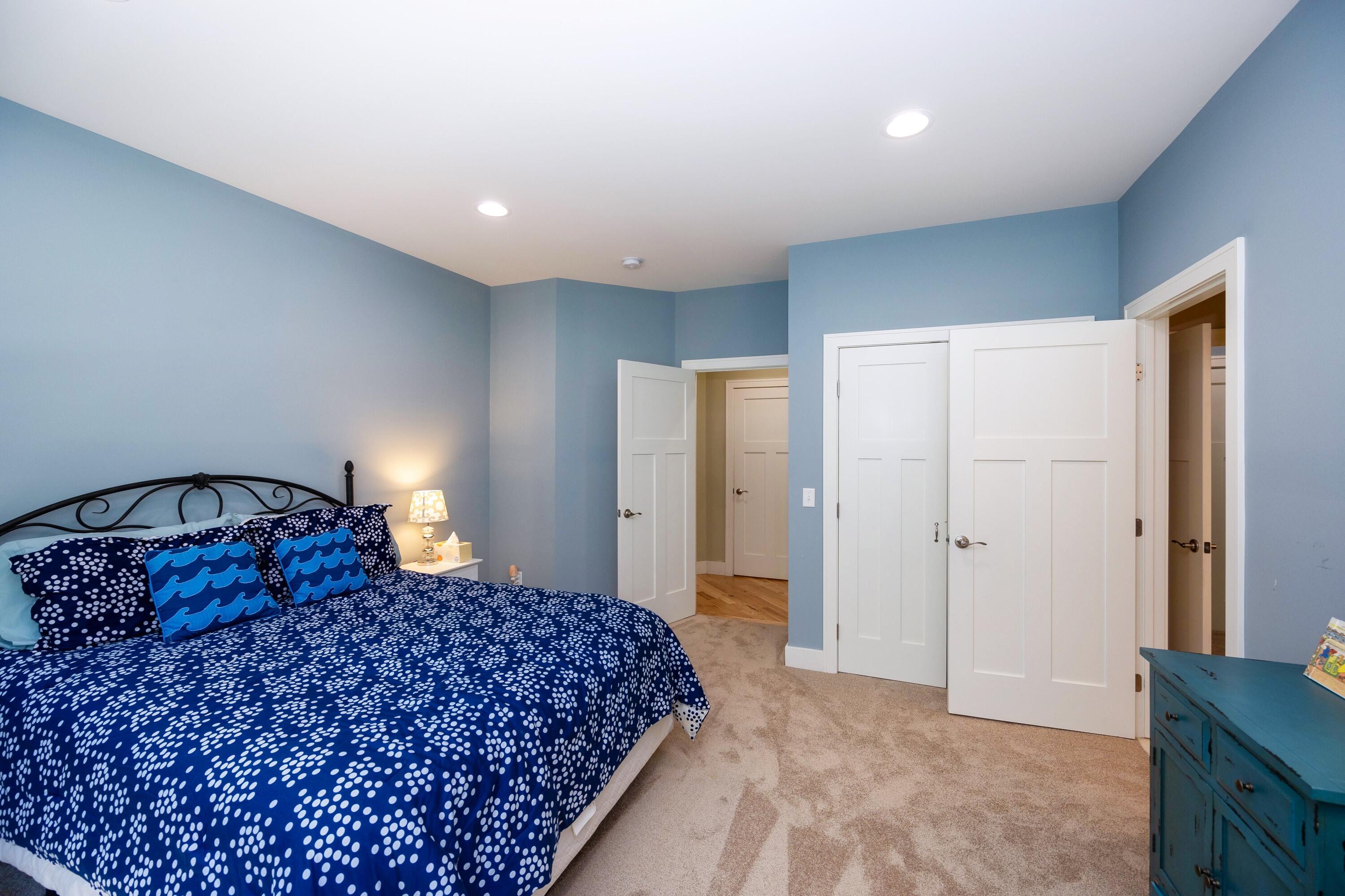 3835 Hawk Crest Road Ann Arbor, MI 48103 - Photo 48 of 102 47 Bedroom 2 3