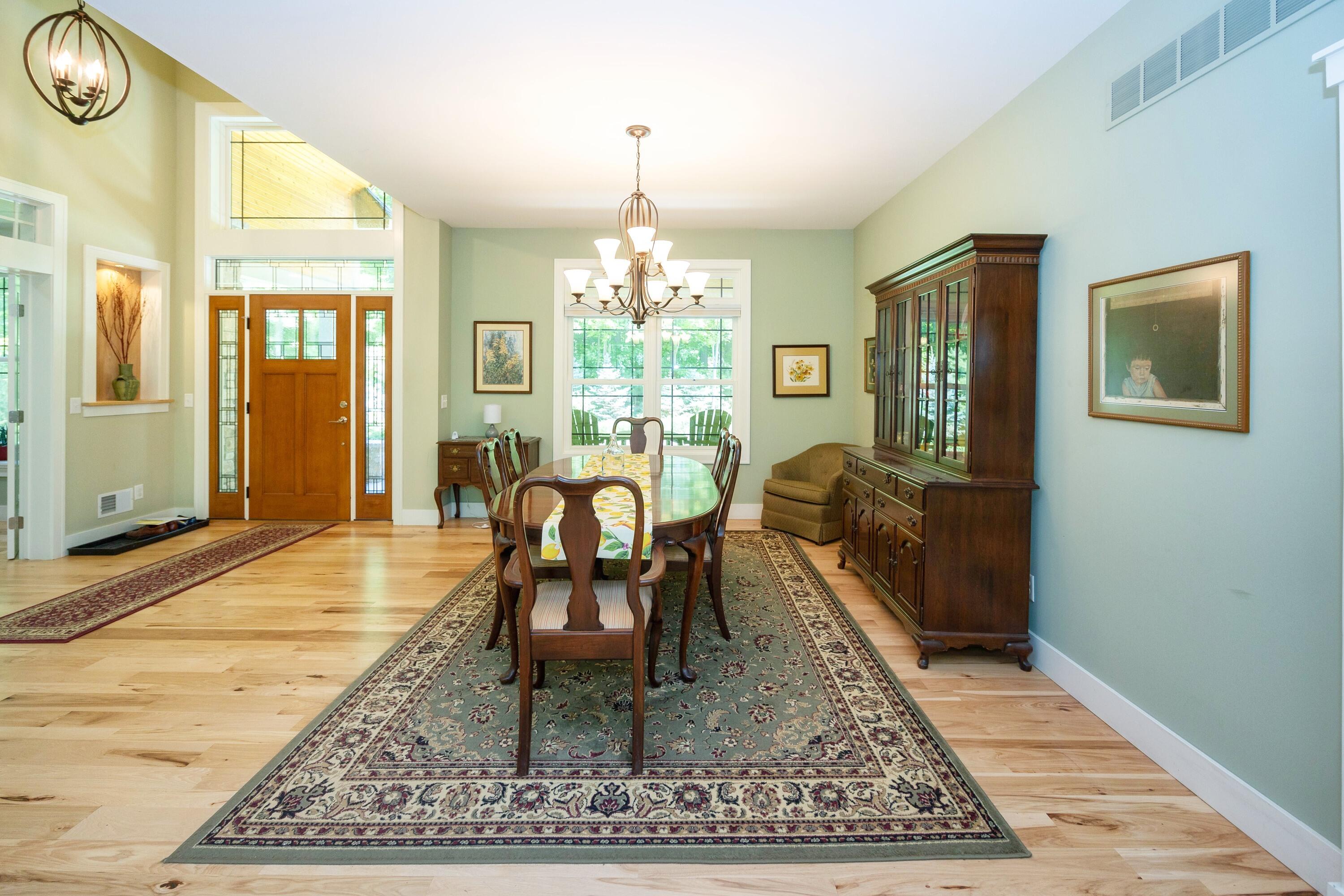 3835 Hawk Crest Road Ann Arbor, MI 48103 - Photo 8 of 102 09 Dining room 2