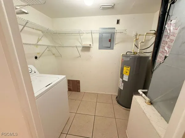 $1,500 | 1126 Southeast 8th Street, Unit 101, Cape Coral, FL 33990