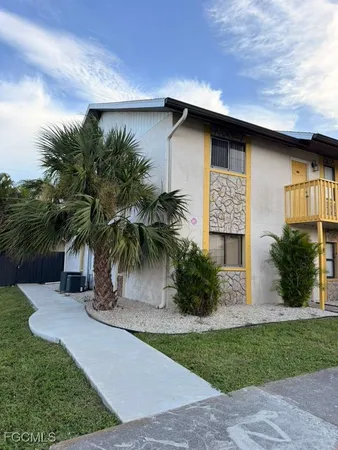 $1,500 | 1126 Southeast 8th Street, Unit 101, Cape Coral, FL 33990