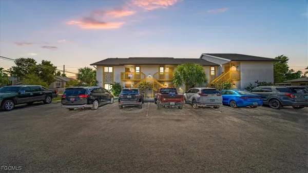 $1,500 | 1126 Southeast 8th Street, Unit 101, Cape Coral, FL 33990