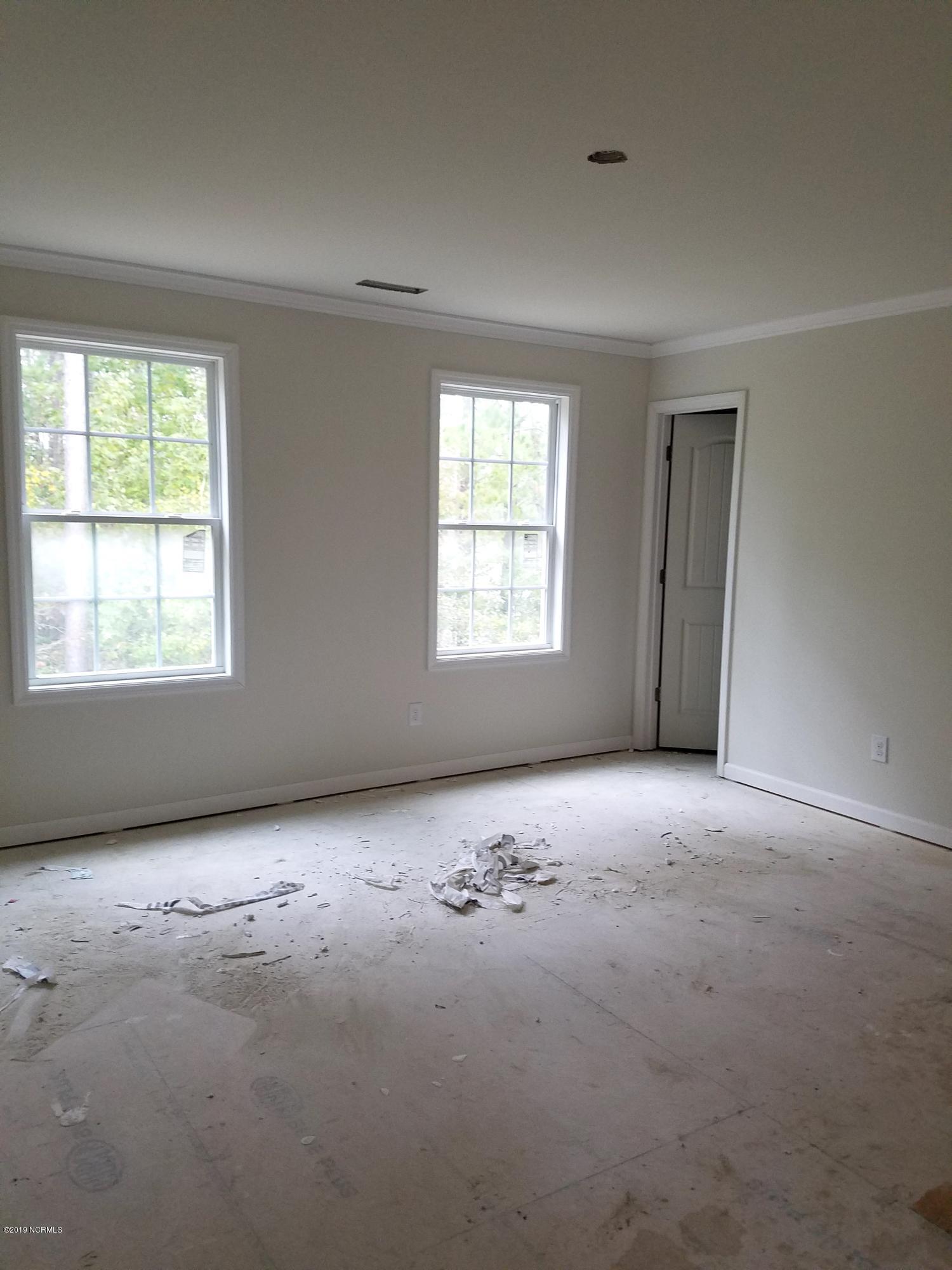 306 Kenan Loop Jacksonville, NC 28546 - Photo 5 of 8 20191022_114056