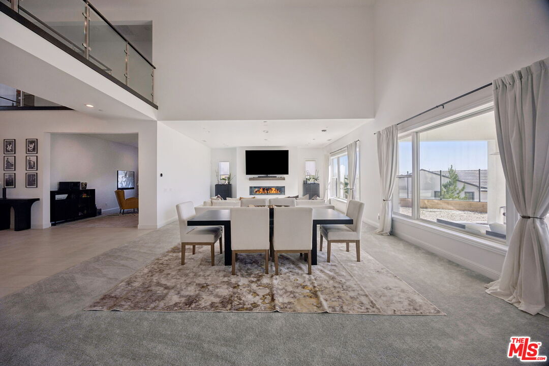 11800 Tudor Court Porter Ranch, CA 91326 - Photo 10 of 35