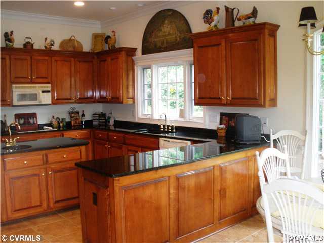 14612 Lander Road Midlothian, VA 23113 - Photo 4 of 12 Kitchen