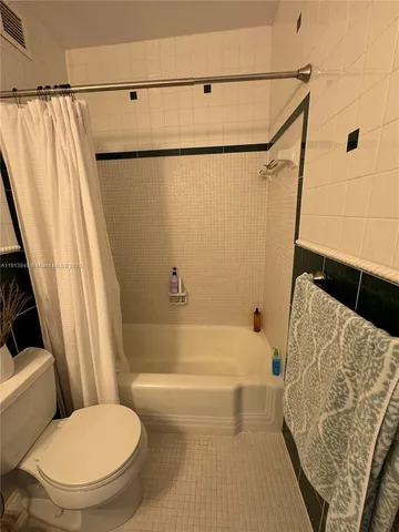 $2,850 | 2451 Brickell Avenue, Unit 16U, Miami, FL 33129