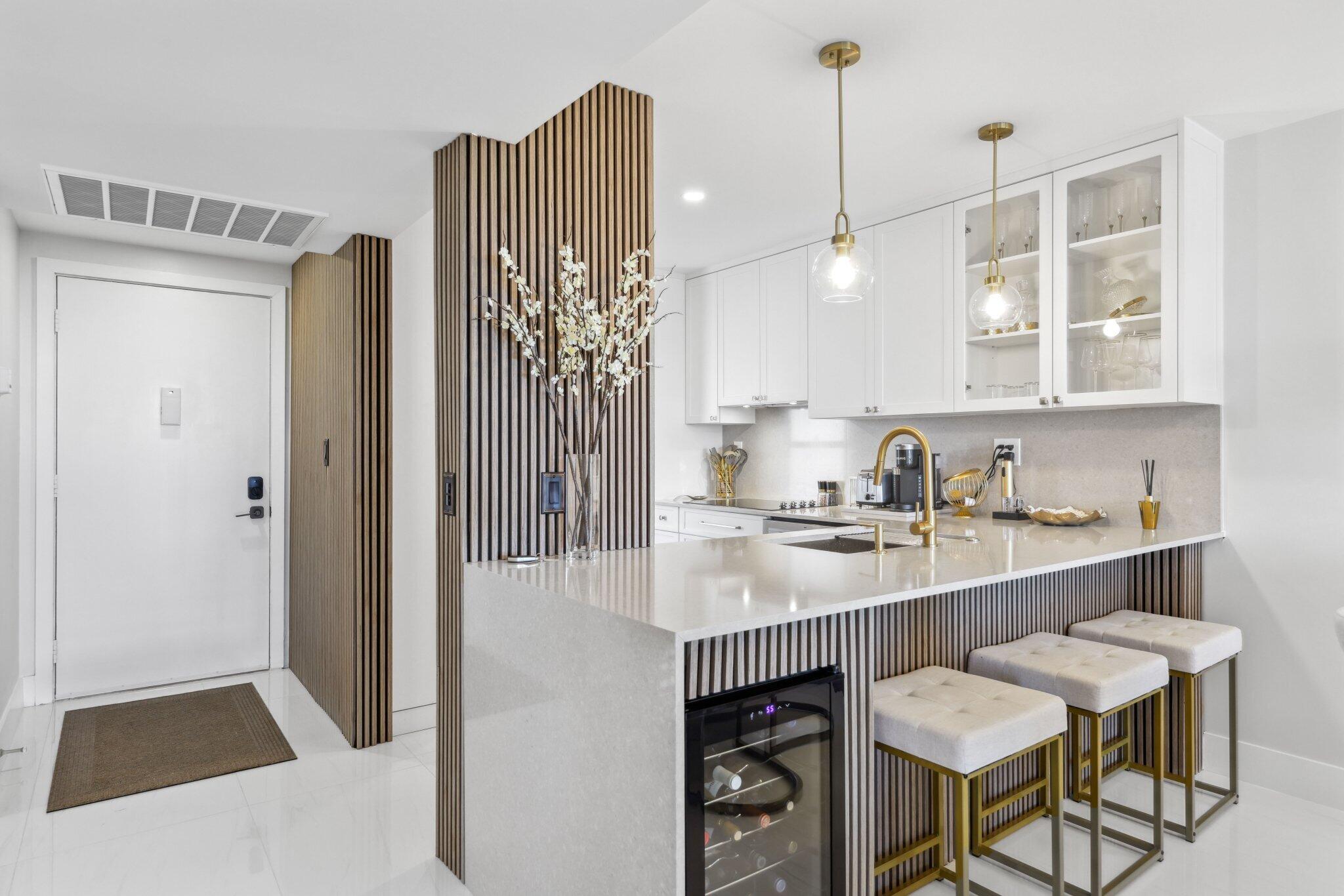 13 Royal Palm Way, Unit 5020 Boca Raton, FL 33432 - Photo 5 of 64 13 Royal Palm Way - 23.jpg-SMALL