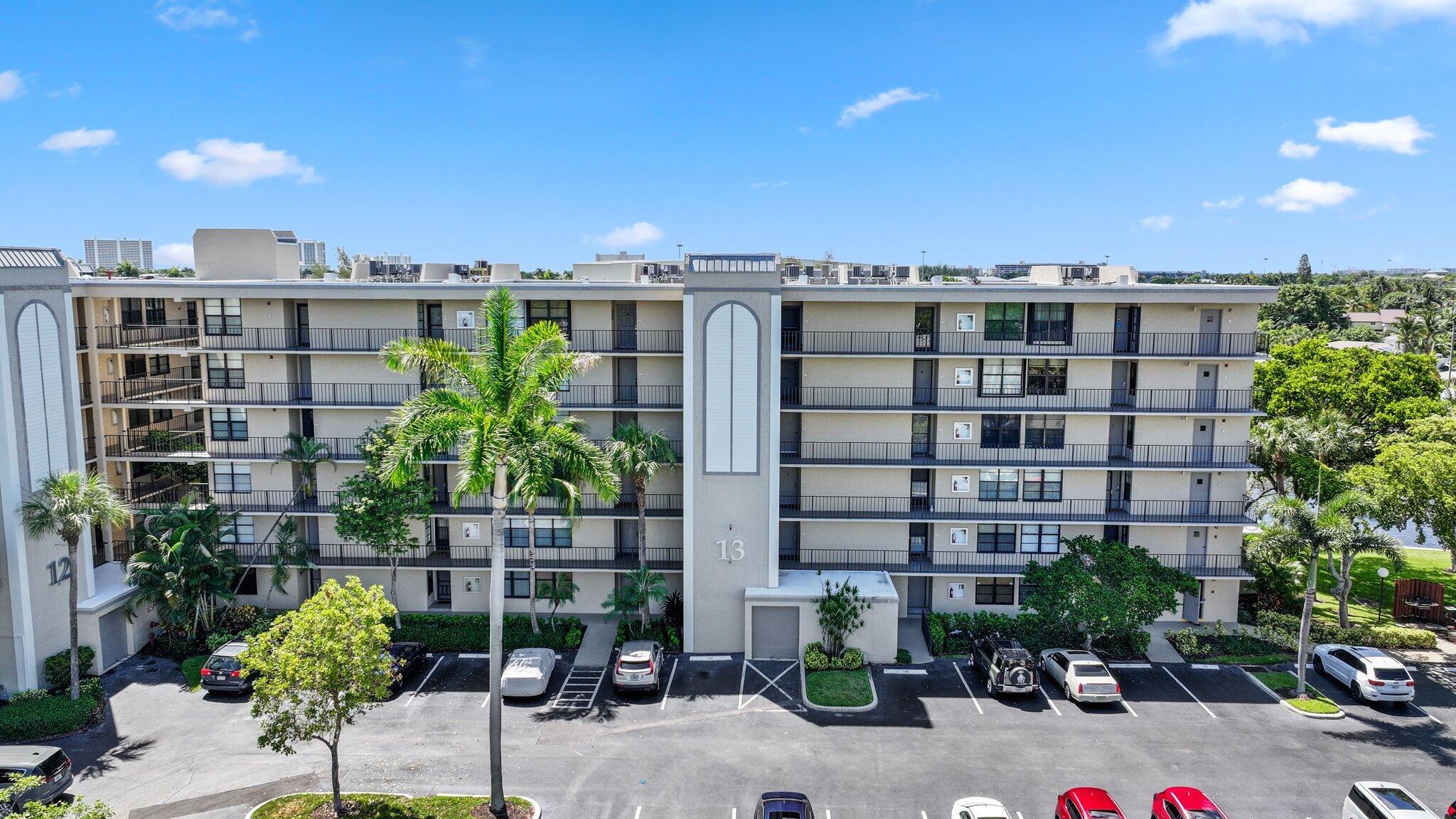 13 Royal Palm Way, Unit 5020 Boca Raton, FL 33432 - Photo 54 of 64 13 Royal Palm Way - 2.jpg-SMALL