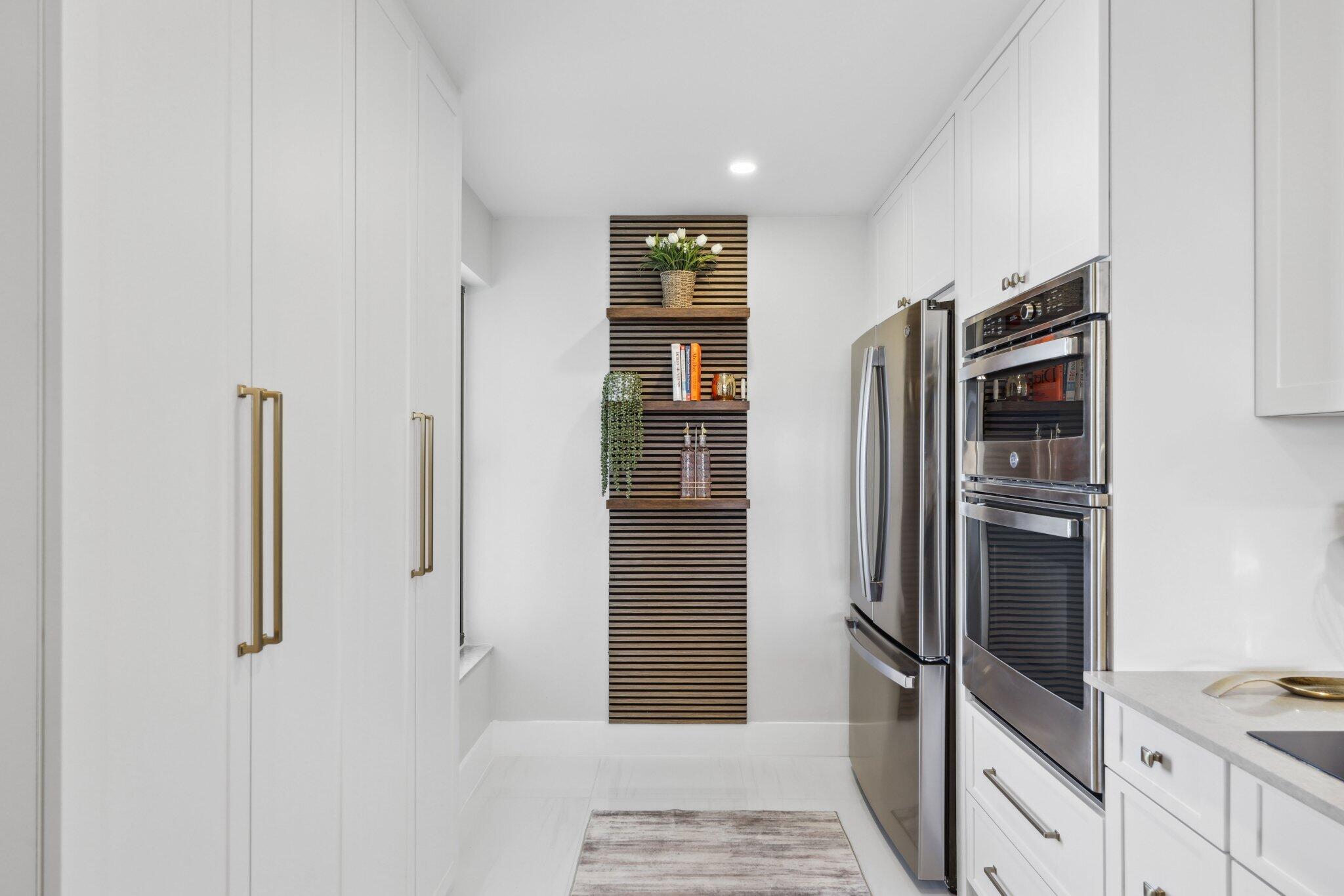 13 Royal Palm Way, Unit 5020 Boca Raton, FL 33432 - Photo 9 of 64 13 Royal Palm Way - 17.jpg-SMALL