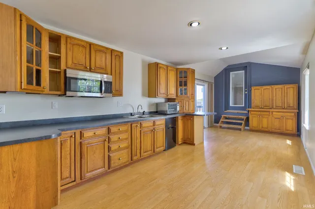 $394,900 | 4366 Lenn Road, Newburgh, IN 47630